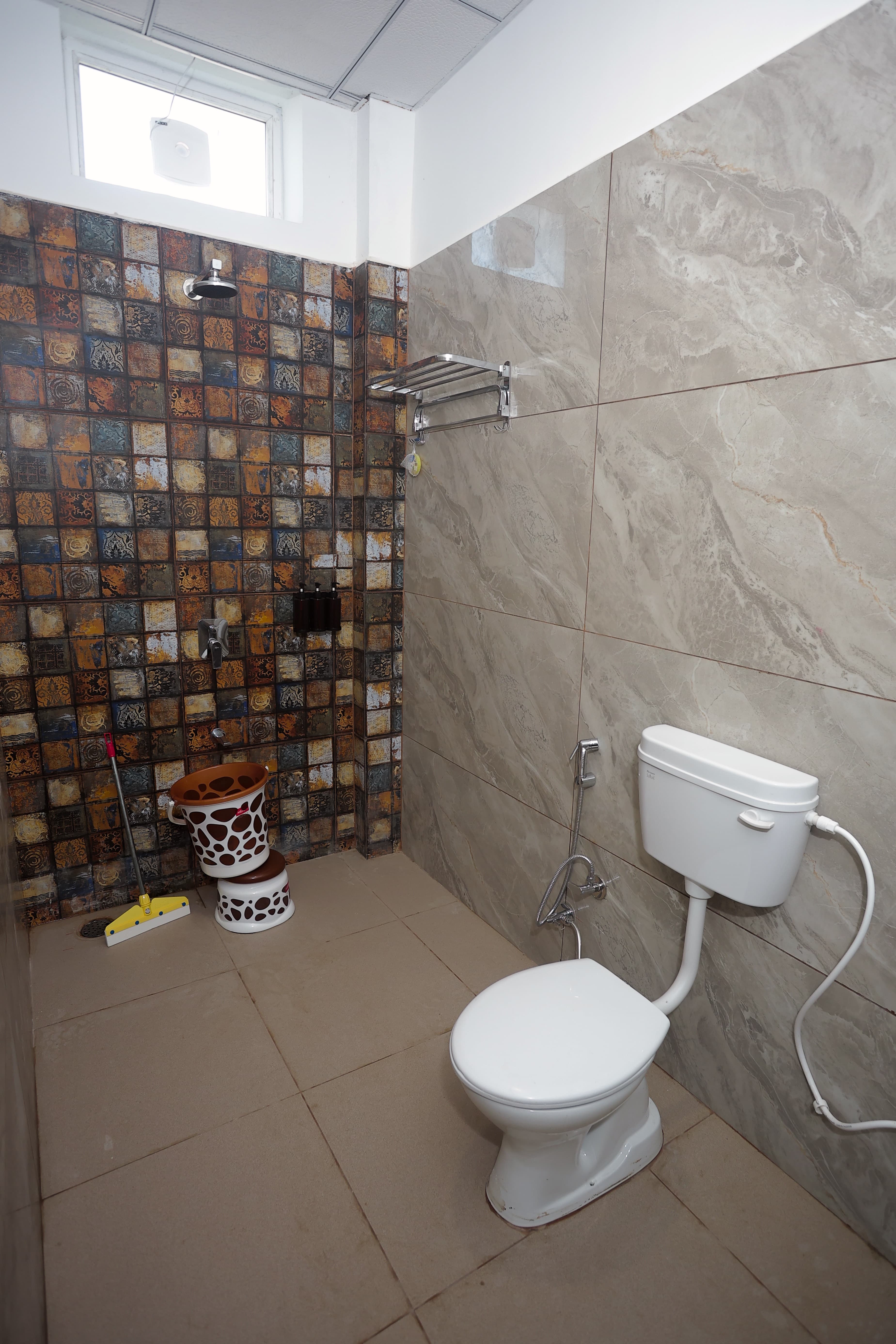 Suite Room – 3 Bed - Photo 3 at Hotel Prem Sadan near Pandokhar Sarkar Dham